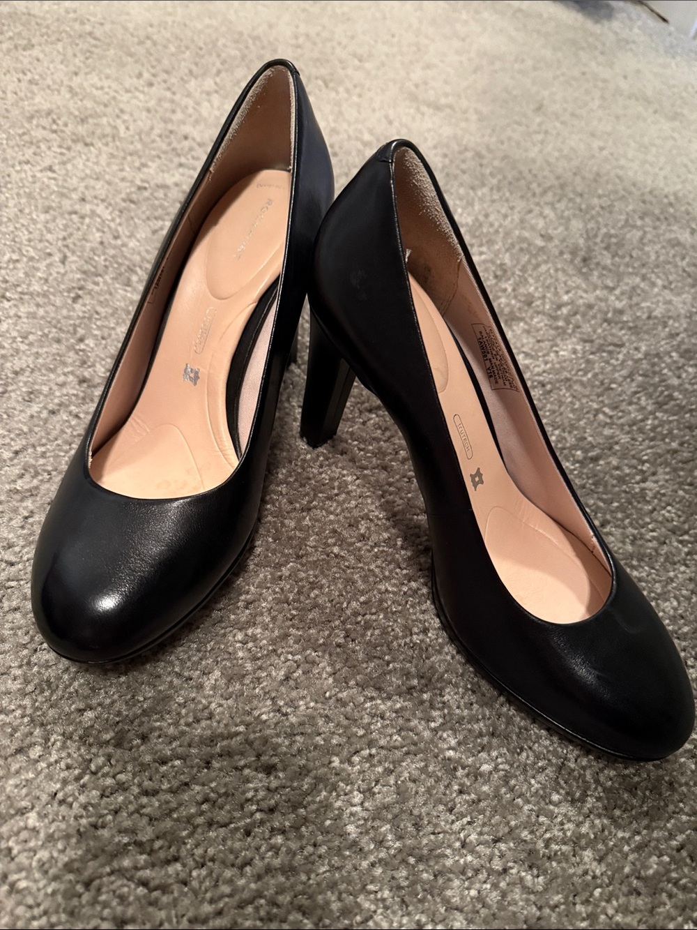 Rockport Black Women's Leather Round-Toe High Heels
